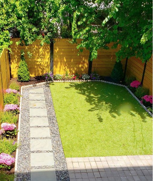 perl_group's tweet photo. A view of the garden from one of our new Bushwick properties! Interested in this property? Give us a call at (718)258-2900 today!#perlgroup #brooklynrealestate #bushwick #Brooklyn #realestate #nyc #nycrealestate #luxuryrealestate #realestateagent #garden #greenthumb #photography https://t.co/rzhfyNcUe4