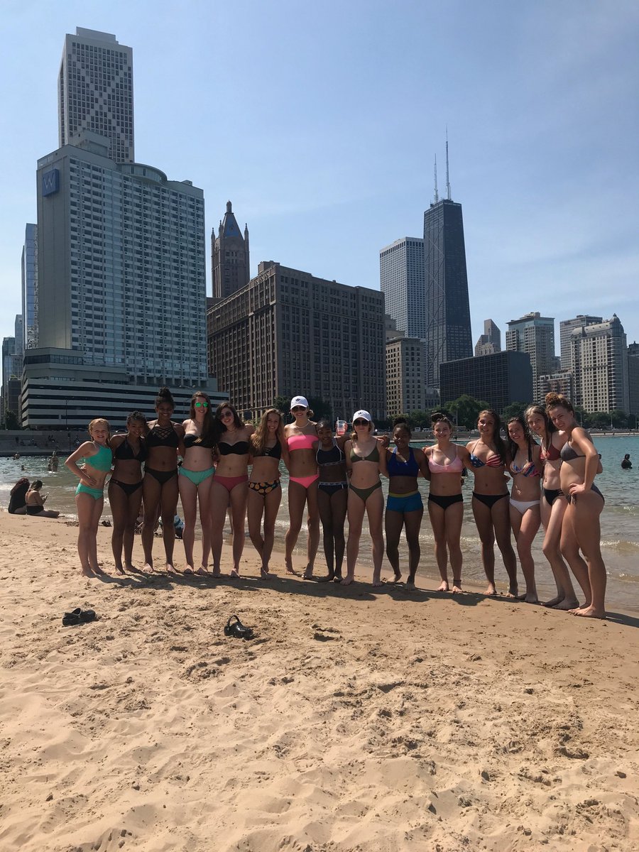 Break in the action for ⁦<a href="/BayStateJags/">Bay State Jaguars</a>⁩ 2022s ⁦<a href="/NikeTOChampions/">NikeTOC</a>⁩ #Chicago #AwesomeCity 4-0 heading into Thursday.