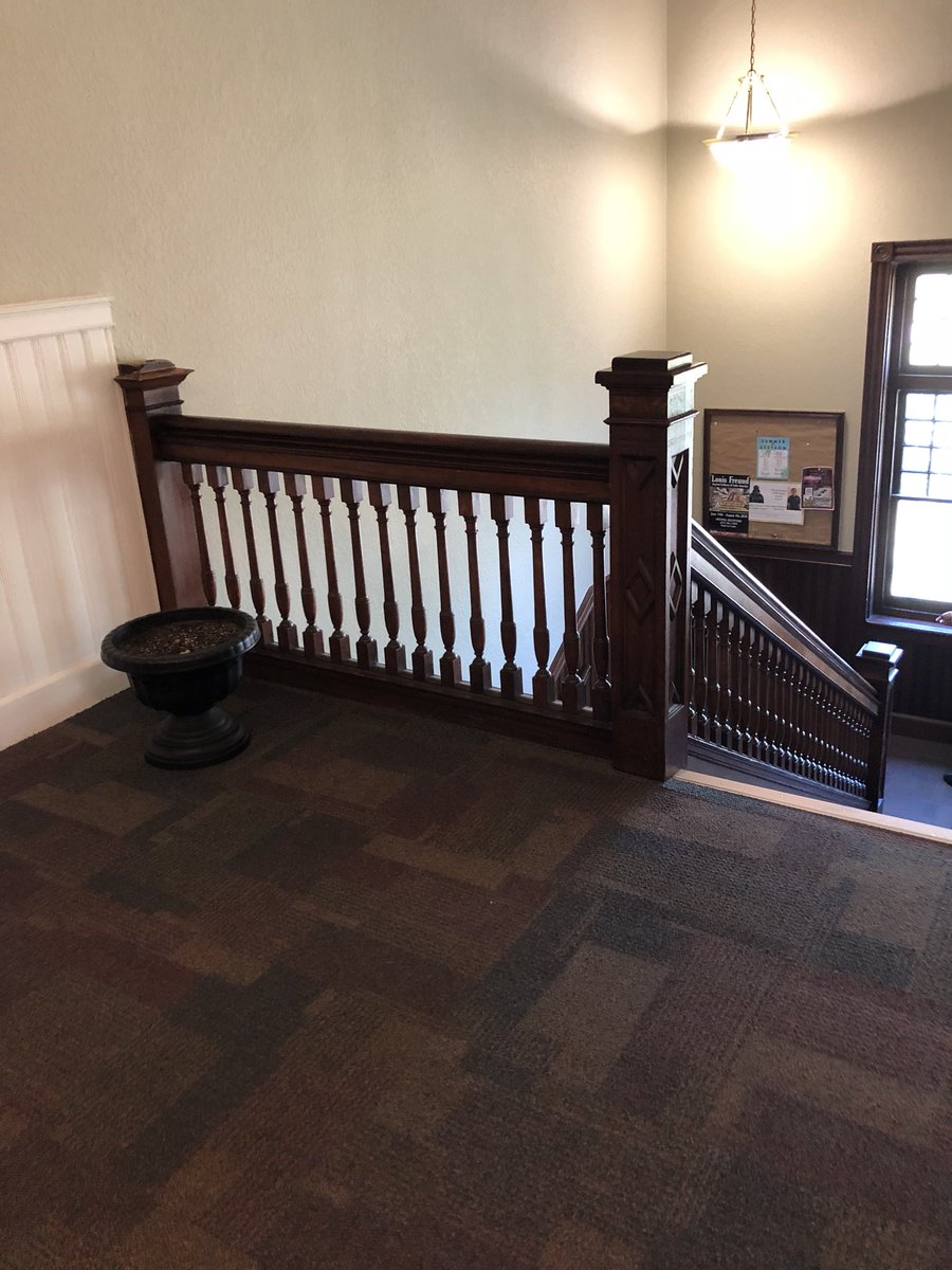 SpookyBalzano's tweet photo. Tracking down the #ghost #urbanlegends of #hulleytower and #elizabethHall here at @StetsonU with @NayNayMyFriend #haunted #deland #ghoststories #TolSummer18 #hauntedlove https://t.co/QJjMV6bXdu
