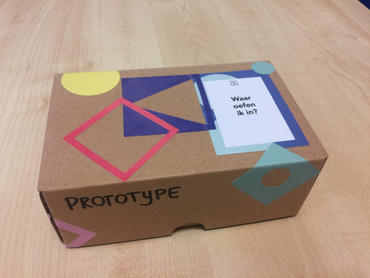 spring_stof's tweet photo. Zie hier: het prototype van onze eerste kaartenset. We deden vandaag een playtest met een team leerkrachten.
Als je ook een keertje proefkonijn wil zijn komen we de kaarten graag bij je testen! Met @AnneriekeOtten en @karingerfen #ontwerpen #onderwijs #ludodidactiek #didactiek https://t.co/WfXa7zmi6X