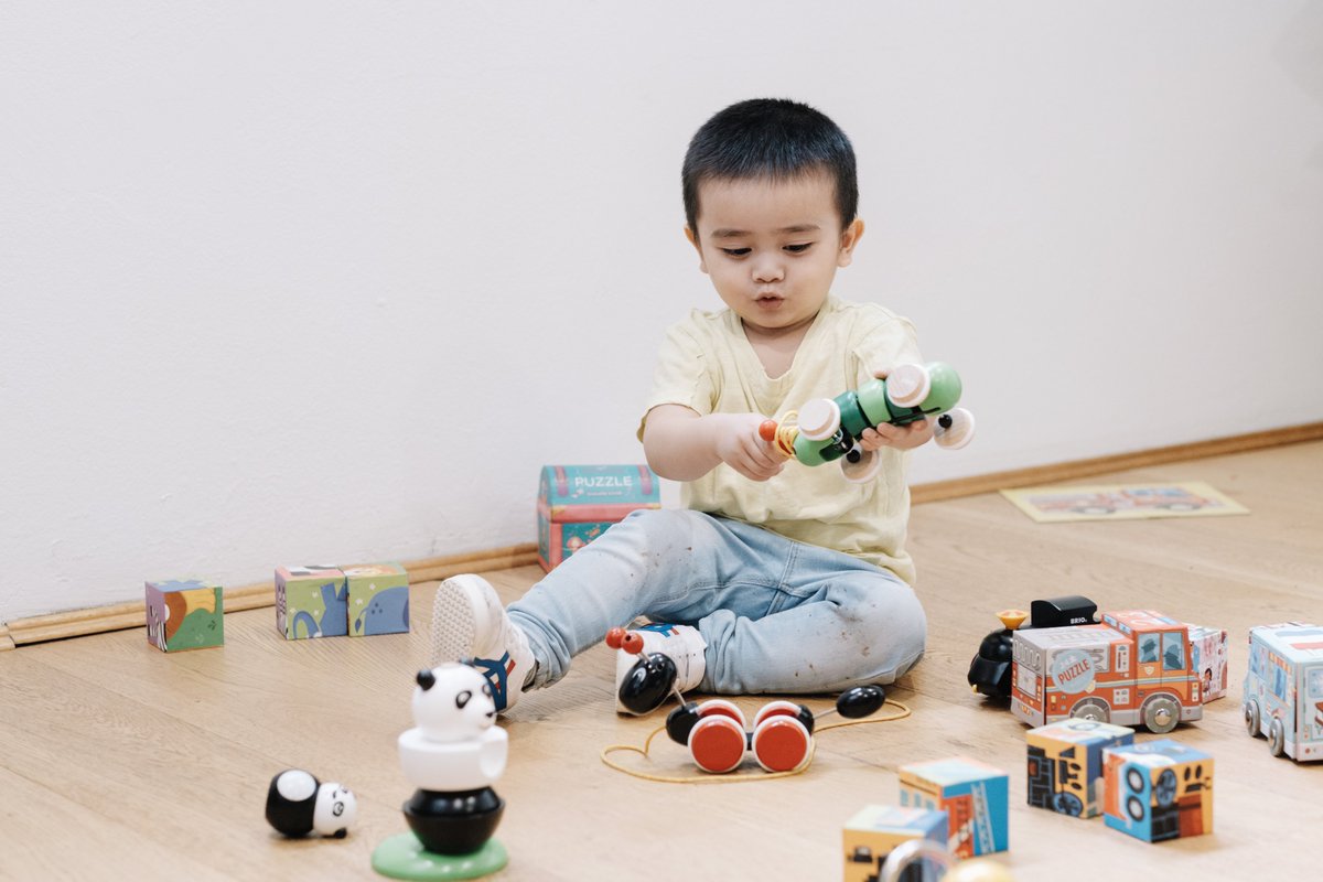 ChildsmartAust's tweet photo. Playing all day is a constant quest of discovery. Learning and adventuring into the mind, the imagination. It’s so important for a child to have a wide range of toys that become tools to explore! https://t.co/dsgNU8UQCa