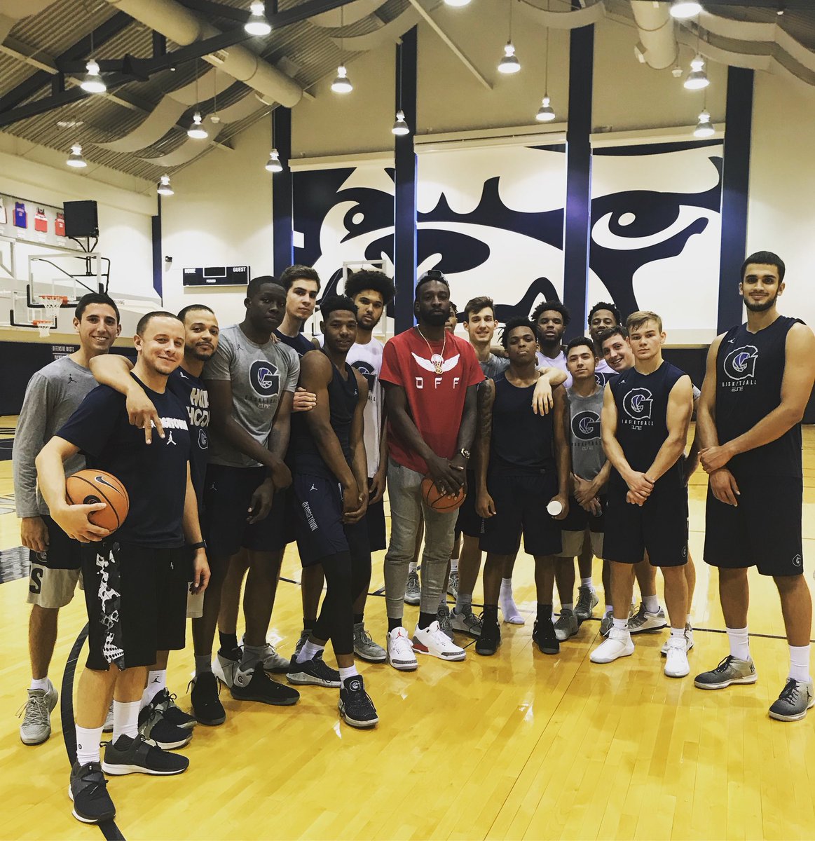 Welcome back to the Hilltop, Jeff Green! 🐶🏀 #H4L #hoyasaxa #wearegeorgetown #washingtonwizards #nba