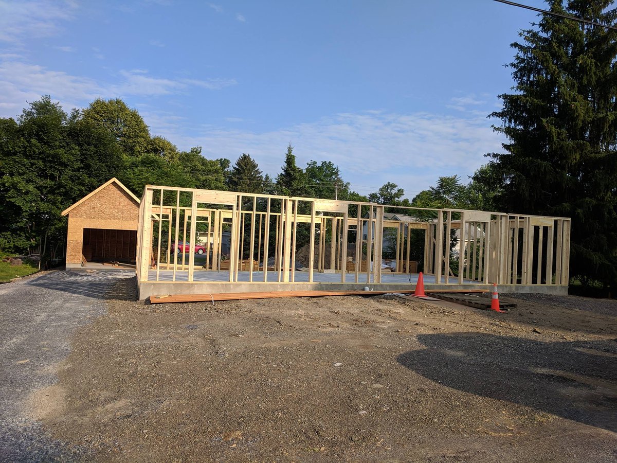 NBwindowandDoor's tweet photo. Progress in the Village of Wappingers. Another 10 days or so and it will need windows.
#nbwindow #wappingersrises
#pellawindows https://t.co/EqSd0Q29HB