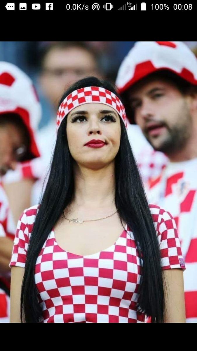 Kenya : slayqueen 

Croatia : Slayqueetić
#ENGCRO