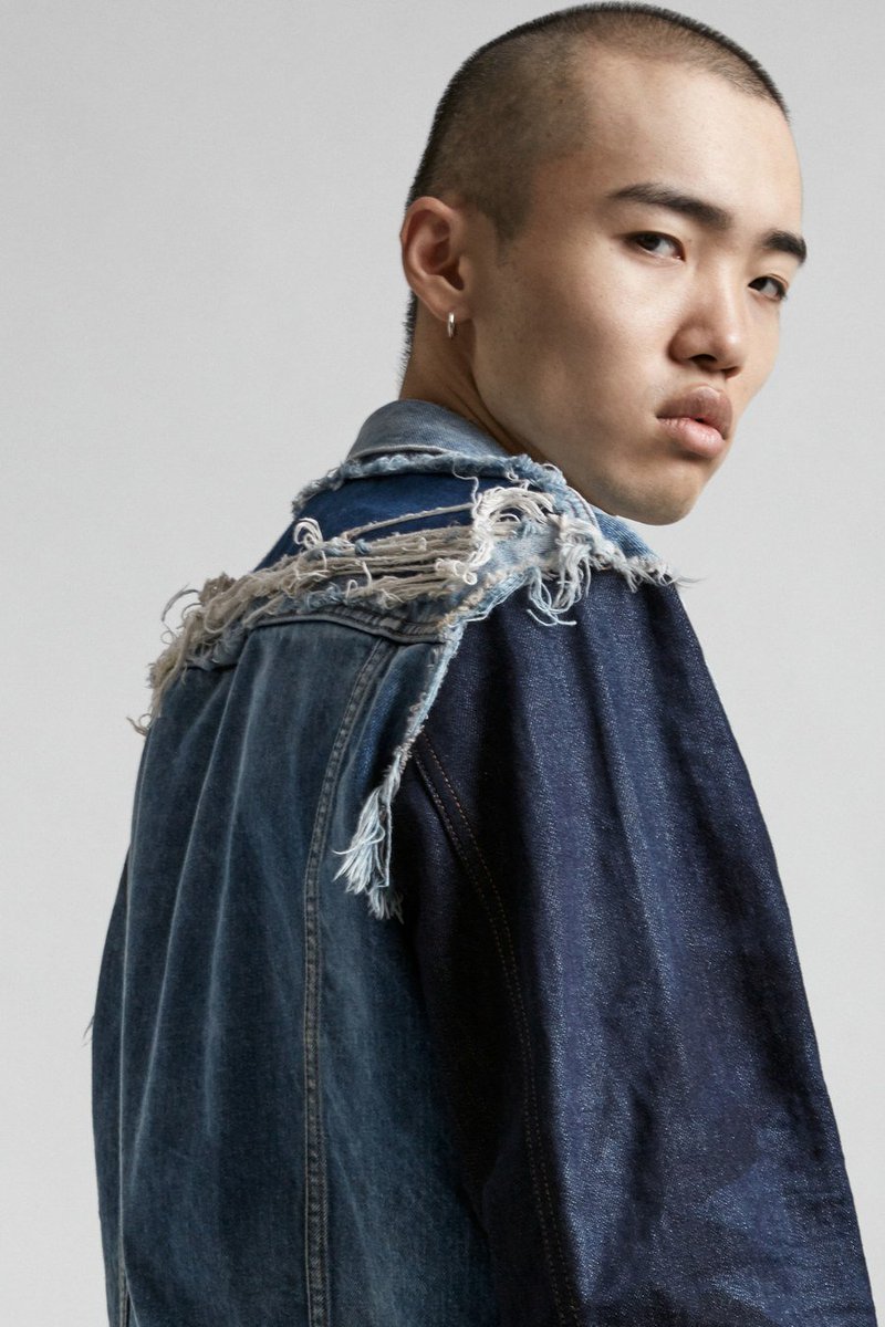 NewYorkModels's tweet photo. INTRODUCING: QIHAN 🀄️ Scouted in Chinatown, NYC by #TeamNYMM meet the face of @R13Denim Men's #SS19 Lookbook ~ #Qihan! 🇨🇳 #R13Denim #NYMMNewFace #NYMMMen #MeetNYMM https://t.co/fFSfaI59bv