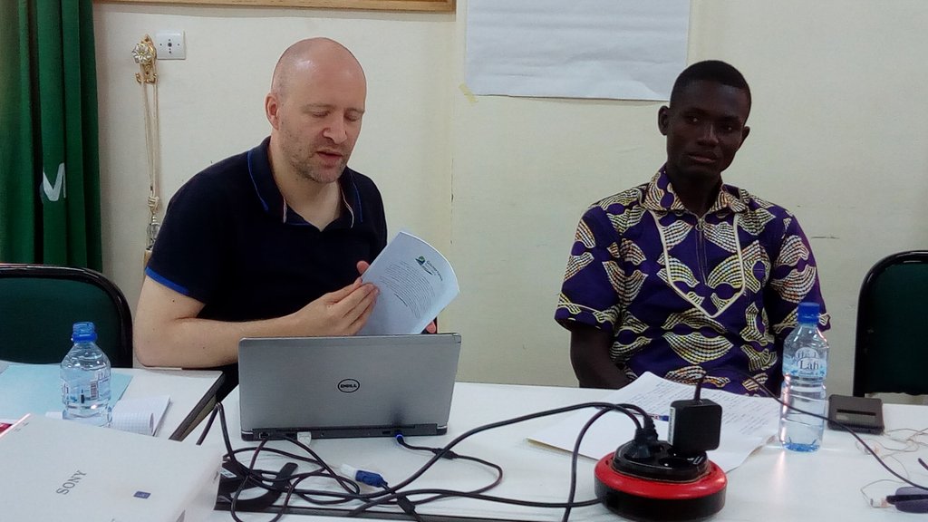 boureimal's tweet photo. À travers une rencontre organisée par #Oxfamauburkina,  la #Dynamiqueburkinabè de la #CGLTE évalue la mise en oeuvre des directives foncières de la FAO. @BurkinaMae @BurkinaMae @Saliou16camara @Nova153 @oxfamauburkina @vvilanovag @Rosalieoued @rochkaborepf @mcoule https://t.co/kN43QLGakO