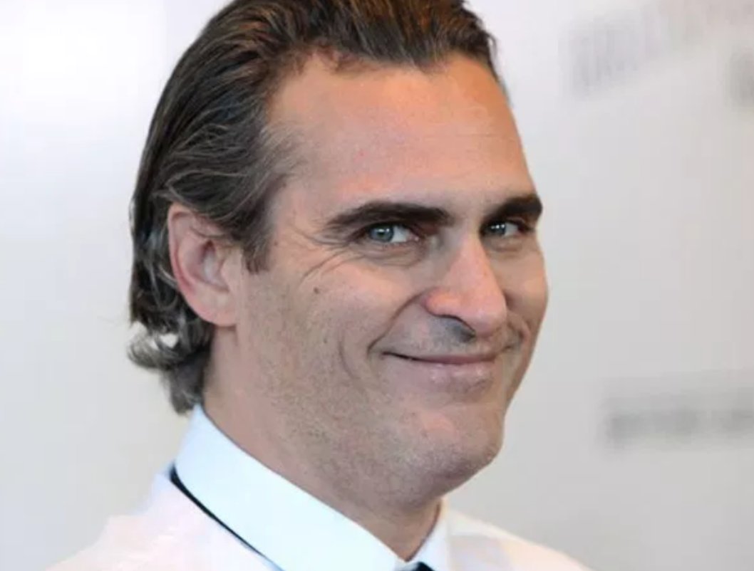 "Joaquin Phoenix to …" barstoolsports Barstool Sports s Tweet