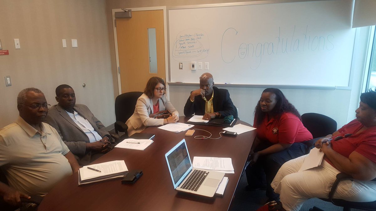 PACTMiami's tweet image. #PACTMiami leaders talking today with @miamidefender1 Carlos Martinez and @CityofMiaGarden Councilman David Williams about the plans for the Group Violence Intervention #Forum on July 28th. 
RSVP here: eventbrite.com/e/miami-garden…