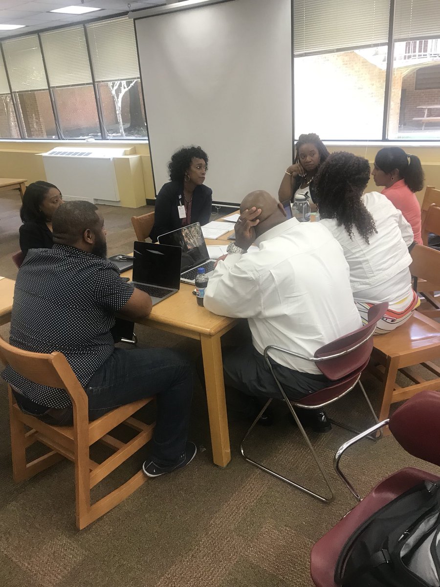 MNPSSoutheast's tweet photo. The awesome leaders of #teamsoutheast are back at it....learning, planning, sharing and growing together! #keystooursuccess #wearechampions @AdrienneBattle_ @mspringer07 @kdesouzagallman @Crcarter422 https://t.co/OCN2Clk59N