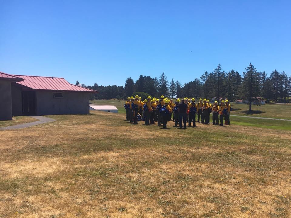 oregonarmyguard's tweet image. Oregon Soldiers and Airmen receiving initial wildland fire “red card” training this week.This year the state received additional funding to conduct training in advance of an activation so the men and women of the Oregon National Guard could be prepared #CampRilea #ORNationalGuard