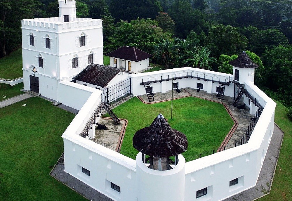 At #RFF2018 you can get free guided tours of the Brooke Gallery at 10am and 2pm everyday - check it out if you haven't already! Learn the story of one of the most remarkable kingdoms in history: Sarawak and its 'White Rajahs'.