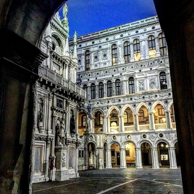 jp2writer's tweet photo. Reposting @lucamarchiori: - via @Crowdfire
Summer evening in the Doge's Palace. #venice #venezia #ig_venezia #loves_veneto #ilovevenice #veneziagram #photooftheday #travelblogger #veneziaautentica #veneziaunica #evenice #followme #aguestinvenice #volgovenezia https://t.co/lGSAluoI55