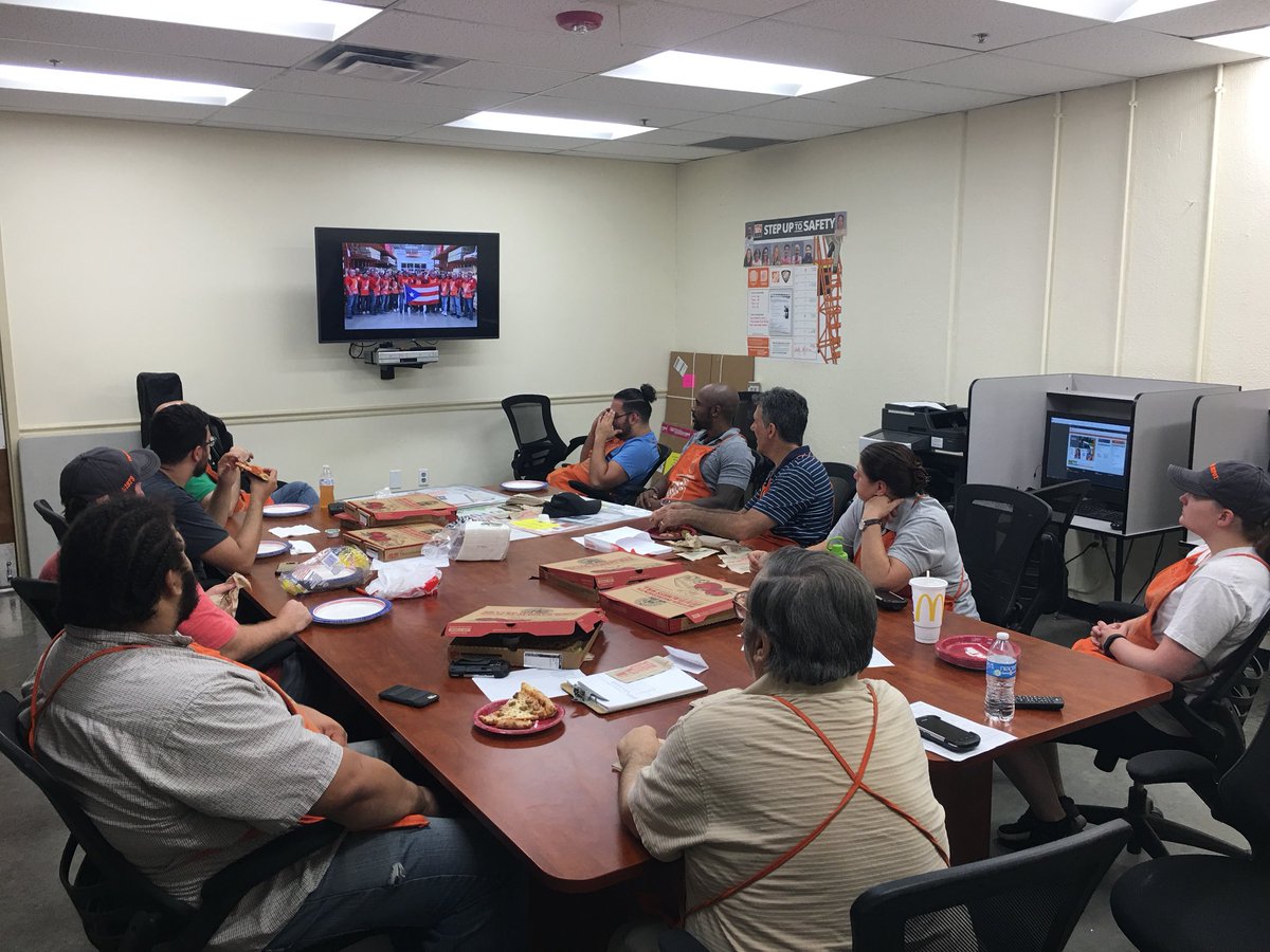 Reed Grier (@reed_grier) on Twitter photo Freight team enjoying some pizza for the late night same page! <a href="/RSalemi/">Robbie Salemi</a> @AmackerHDHR Freight team enjoying some pizza for the late night same page! <a href="/RSalemi/">Robbie Salemi</a> @AmackerHDHR