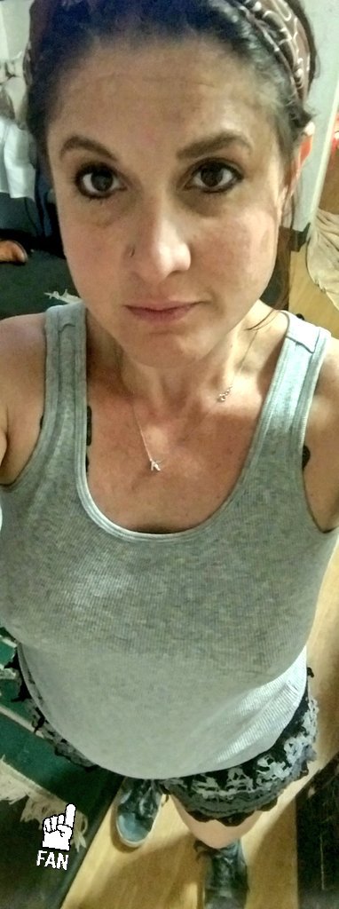 KLOCountrySong's tweet photo. @Gaboo42496665 

This is my Aunt Dee Dee
I love her
I miss her
I wish she was my mom
"That's Nacho Cheese!"
She knows and embraces Reiki
I'm ever so proud of her 
She's Solid
She taught me nurses learn to handle death so they can comfort &amp; heal
Amazing
I need to call her https://t.co/QzeSBUfwjI