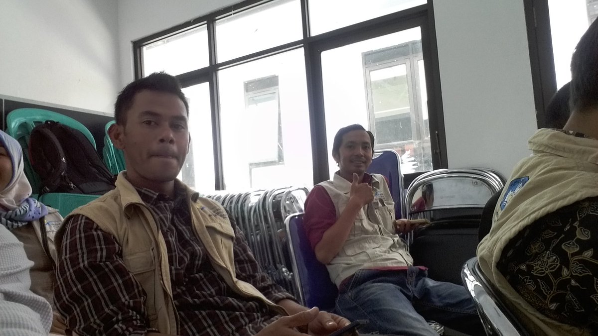 uppkhPDG's tweet photo. Rapat koordinasi PPKH Kabupaten Pandeglang https://t.co/8MmB0eGUoP