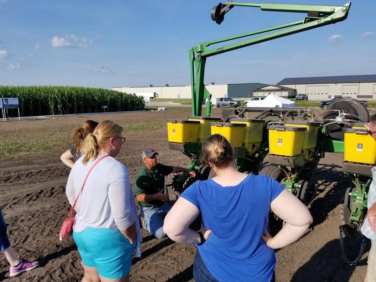 therealjfaber's tweet photo. Enrichment of agronomy from @JWebsterAg at Precision Planting research and training farm. @case4learning #growwithASP #learnbydoing https://t.co/JzRAmwv7a6