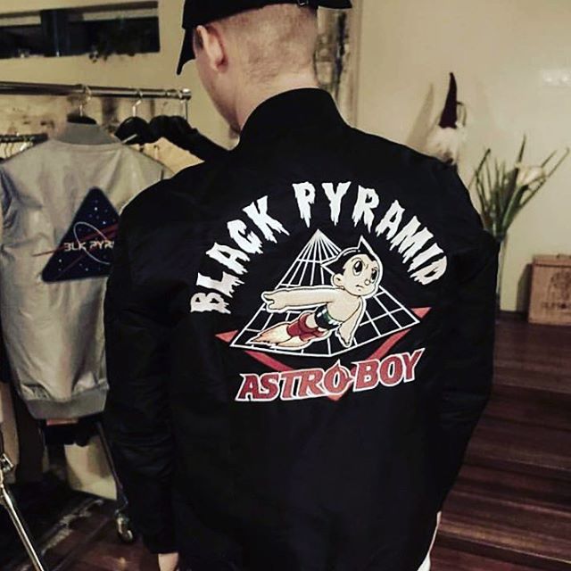 chrisbrown's tweet image. 🔥still one of my favorites blackpyramidclothing.com
