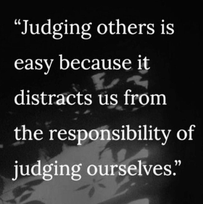 🎯 https://t.co/jxLIk9WQ1Z<a href="/tag/grunge"class="tags"><span>#grunge</span></a><a href="/tag/girlsinglasses"class="tags"><span>#girlsinglasses</span></a>
