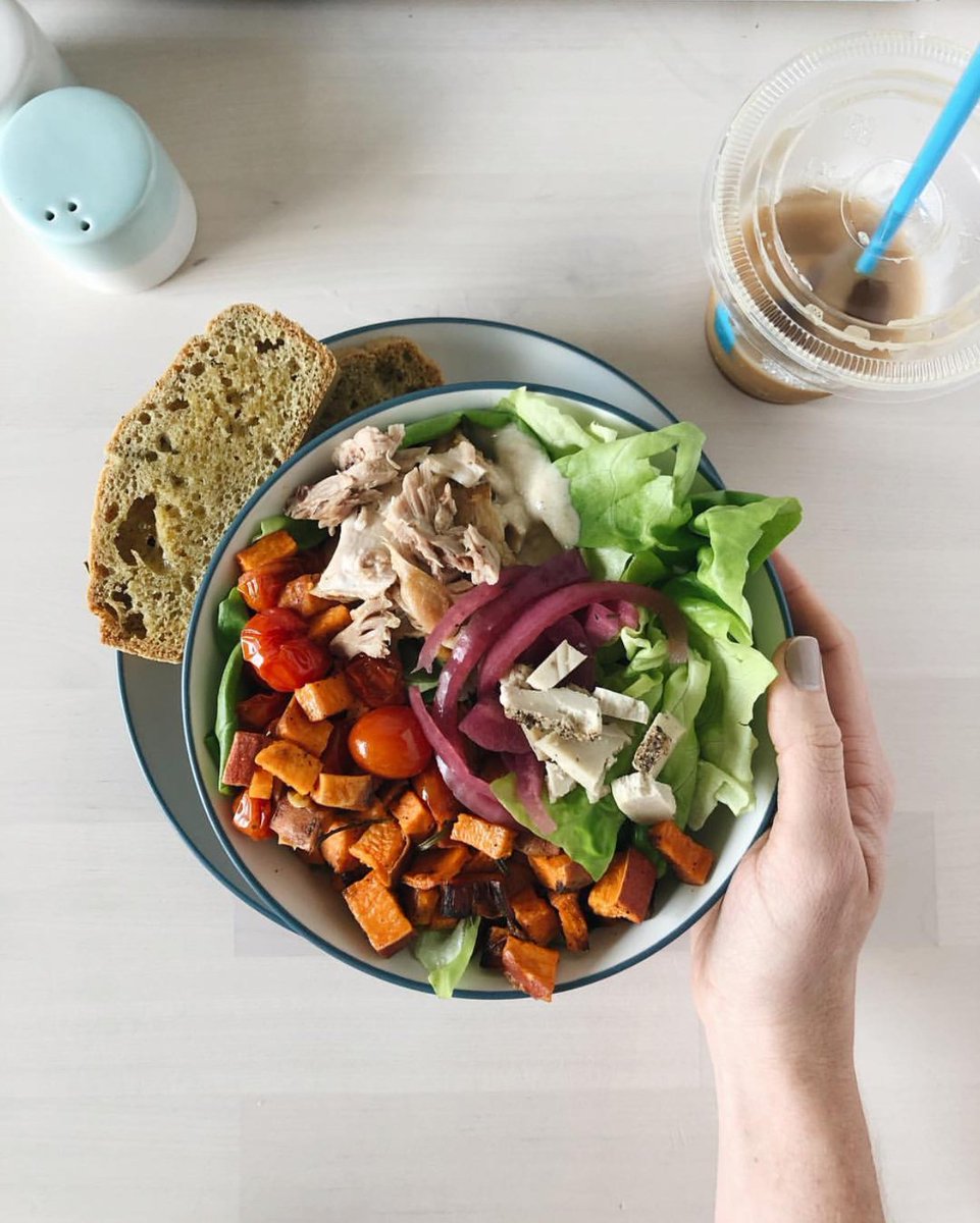 milkandeggscom's tweet photo. #SaladTips: use leftovers from your previous meal to top your salad! 🥗 Reuse your ingredients to save food and money!
https://t.co/RLXNcNu84d
#orangecounty #eaterla #eater #buzzfeast #laeats #f52grams #infatuation #infatuationla #forkyeah #buzzfeedfood #eeeeeats #food #foodporn https://t.co/v0pqvcAe9c