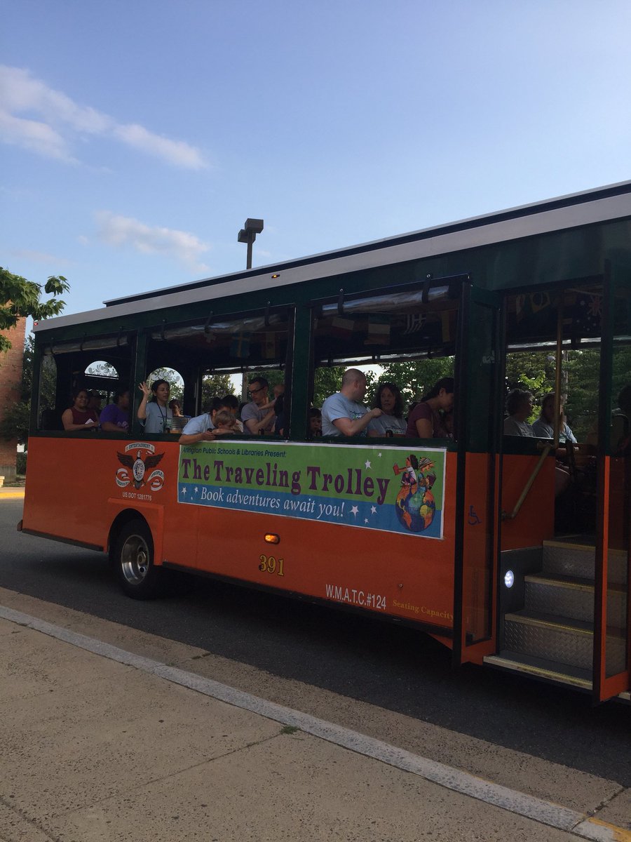 All aboard!!!! @GabyRivasAPS <a href="/BarcroftEagles/">BarcroftEagles</a> <a href="/BarcroftLibrary/">Jackie Pippins</a>