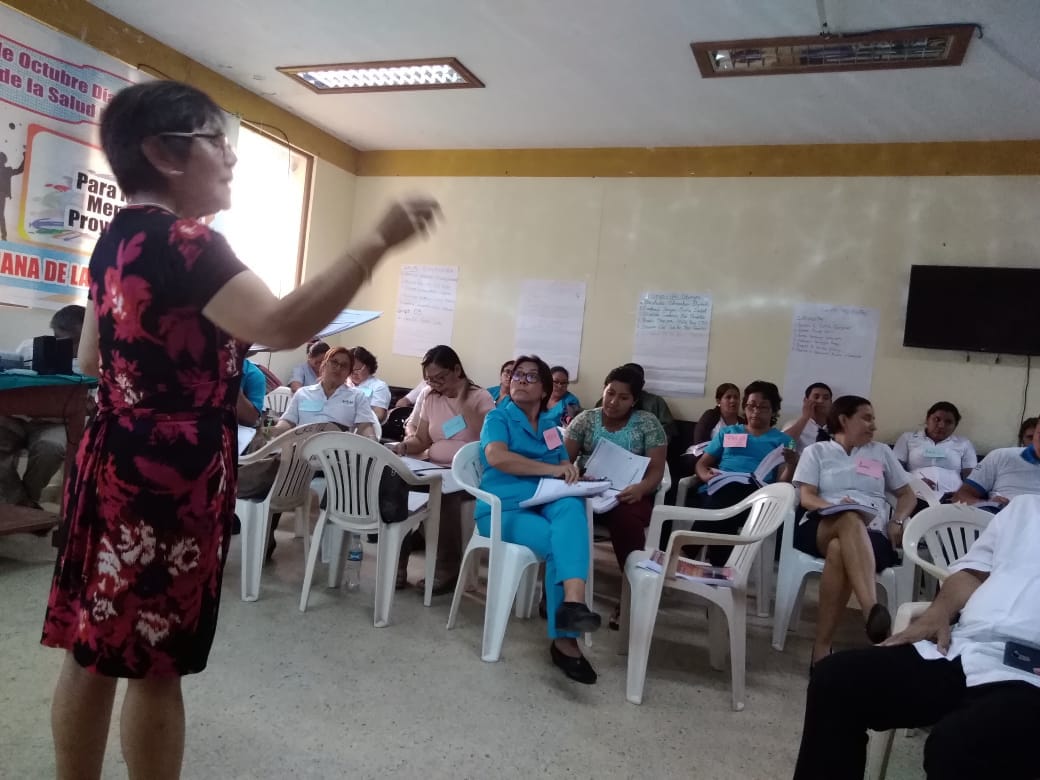ProyectoGrow's tweet photo. El programa de capacitación de facilitadores regionales del #ProyectoGrow. viene capacitando al personal de salud de micro redes, hospitales y Centros Comunitarios de Atención en Salud Mental de la región #Loreto. https://t.co/eFJNRTKQYn