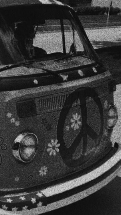 kidcupjd's tweet image. 𝐇𝐎𝐋𝐃𝐄𝐍 𝐉𝐀𝐌𝐄𝐒 𝐁𝐄𝐀𝐔𝐌𝐎𝐍𝐓. 🐝♡

1999. soft spoken, yet has a lot to say. human kisser. immensely infatuated with anyone and everything disney and marvel related. hufflepuff. bookworm. don’t be afraid to say hello!