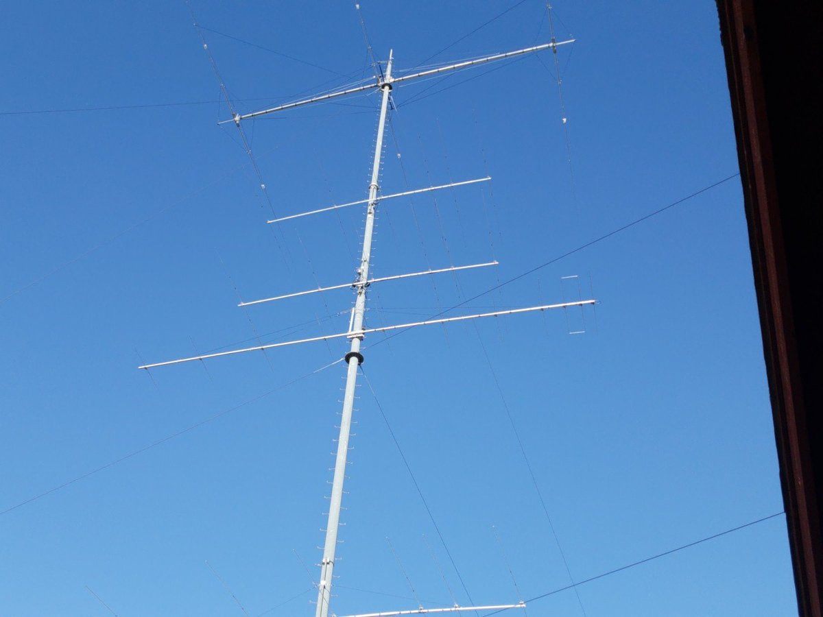 Love is in the air, love for 6m at W7RN