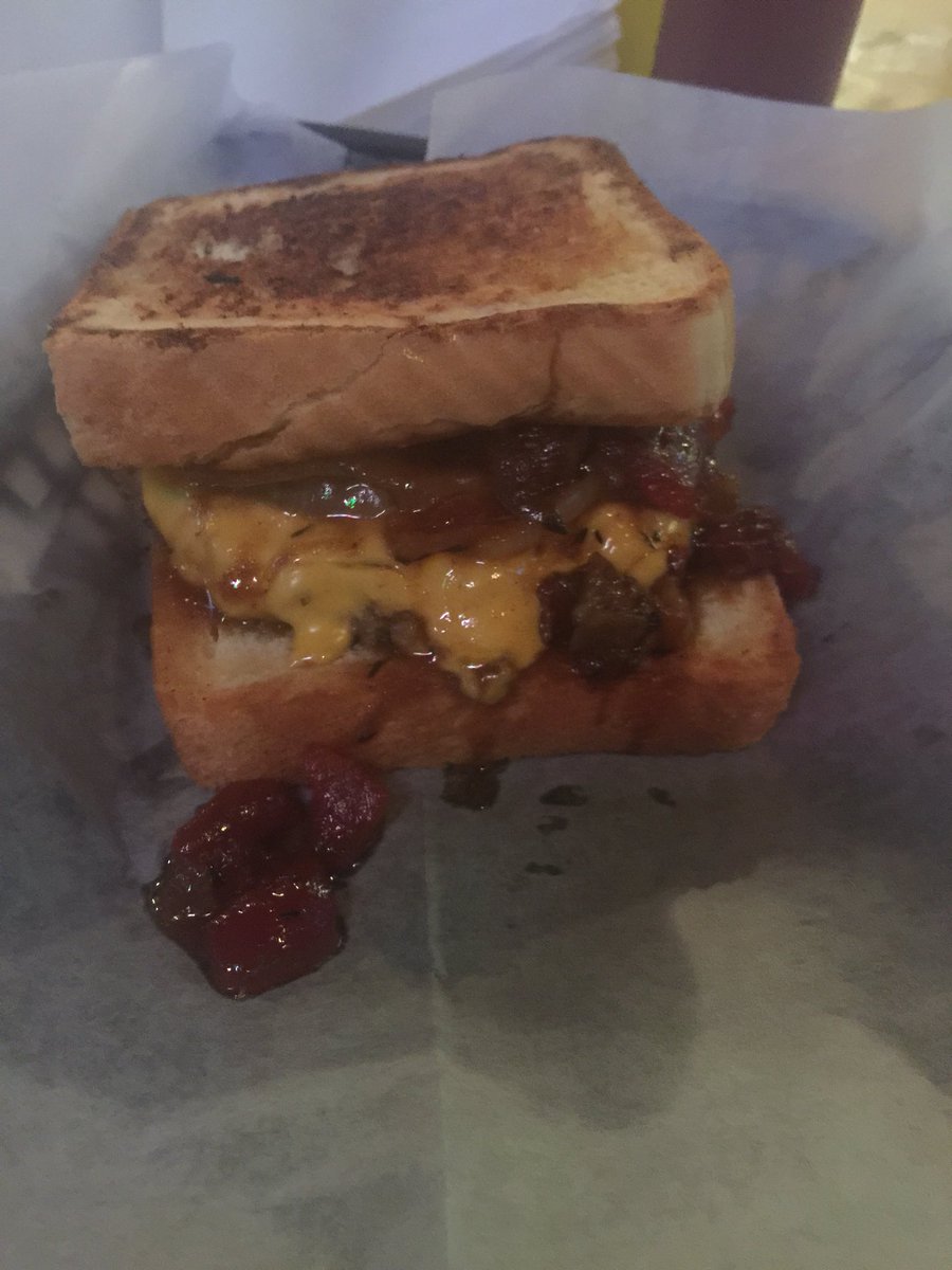 Best week in July! <a href="/MemphisFlyer/">Memphis Flyer</a> #FlyerBurgerWeek. Starting with <a href="/TheGreenBeetle/">Green Beetle</a> Bacon Jam Patty Melt!