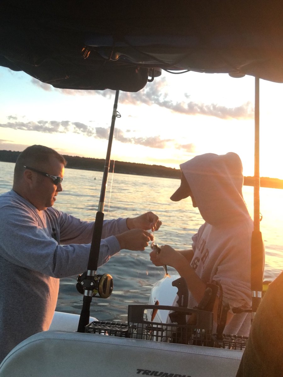 Phil175's tweet image. Got the Band back together. For some much needed catching up and bantering. Times change but memories don’t.