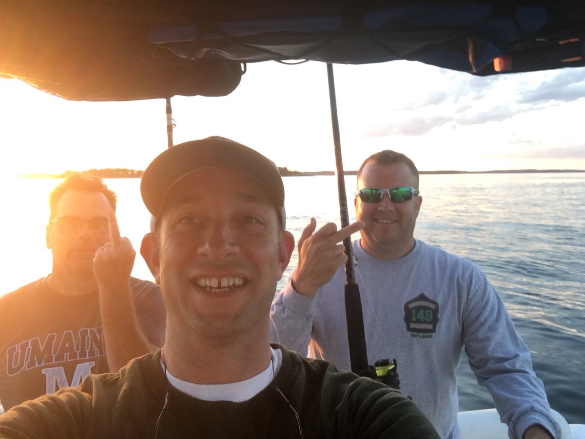 Phil175's tweet image. Got the Band back together. For some much needed catching up and bantering. Times change but memories don’t.