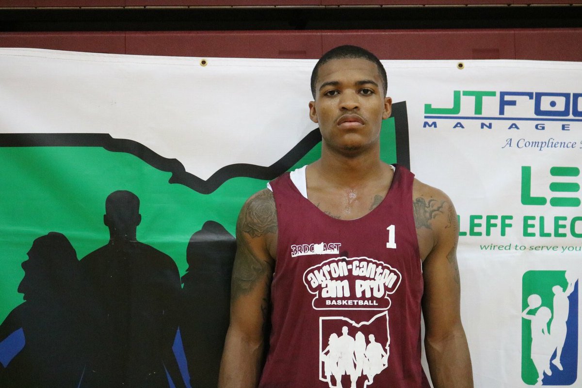 clevelandampro1's tweet photo. Day 5 Game 1 Player Of The Game 
Christian Montague (Walsh University) 
14 pts 6 rebs 7 asts 

#WelcomeToTheAmPro #OverEverything #AkronCantonAmPro #3rdCoastHoops #GrimeySzn #OhioBasketball #Akron #Canton #Ohio #3sUp #SummerBasketballLeague  #WalshUniversity #Basketball #AmPro https://t.co/bN6ZLNbndJ