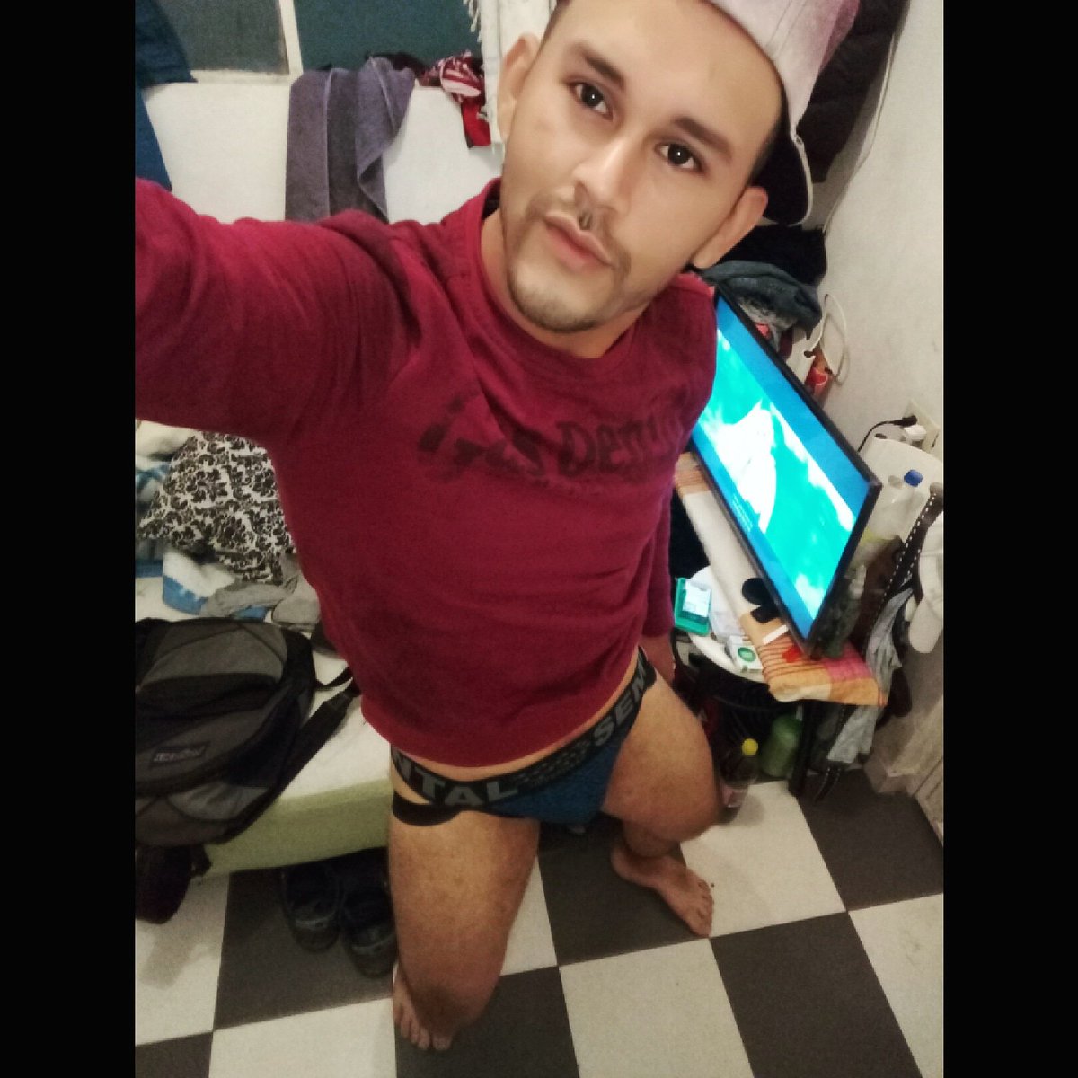RivillasJavier's tweet photo. Buenas noches Twiteros 😈 https://t.co/whhDYCZbvS