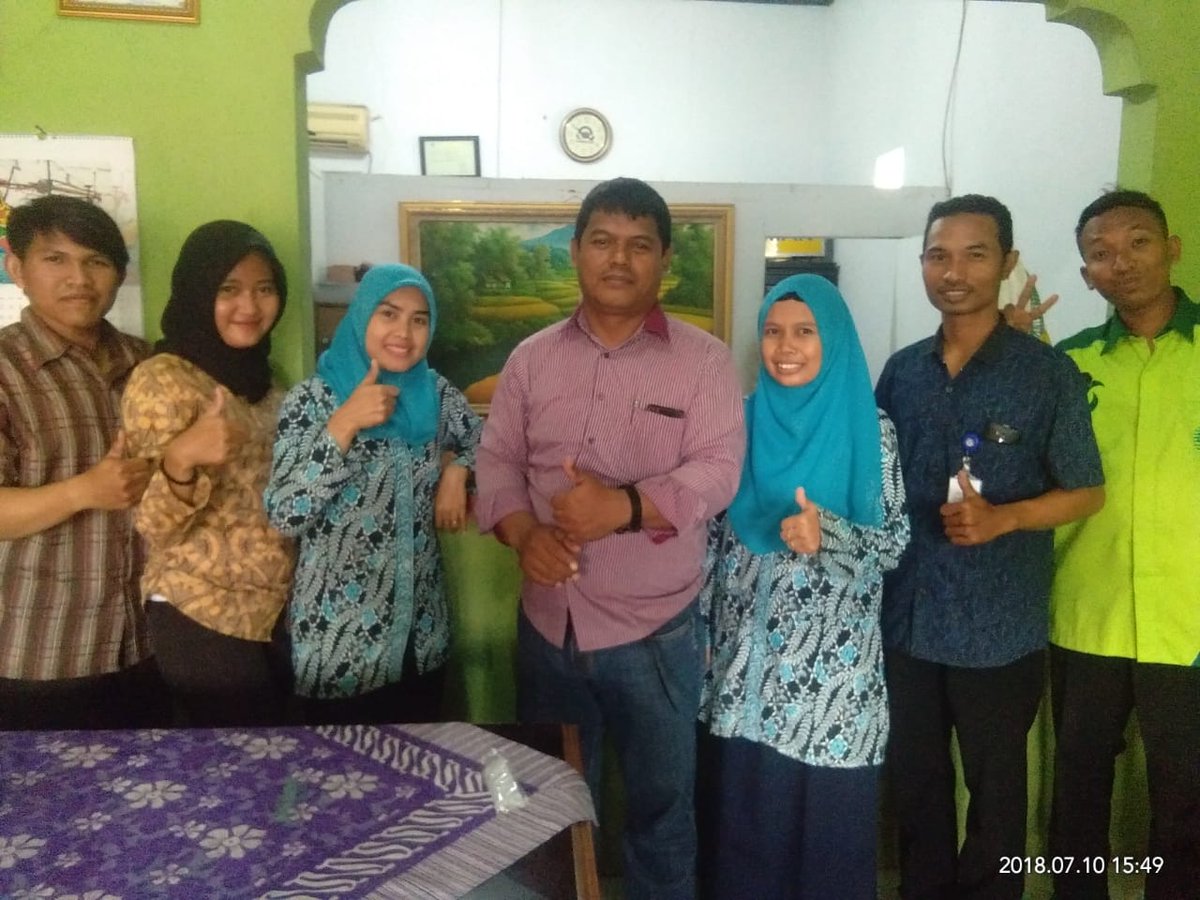 Darsim00205034's tweet photo. Selamat Hari Koperasi Nasional 2018
#selamatharikoperasike71tahun2018
#penyuluhkoperasi
#ppklindramayu https://t.co/Sw2LkqcF6K