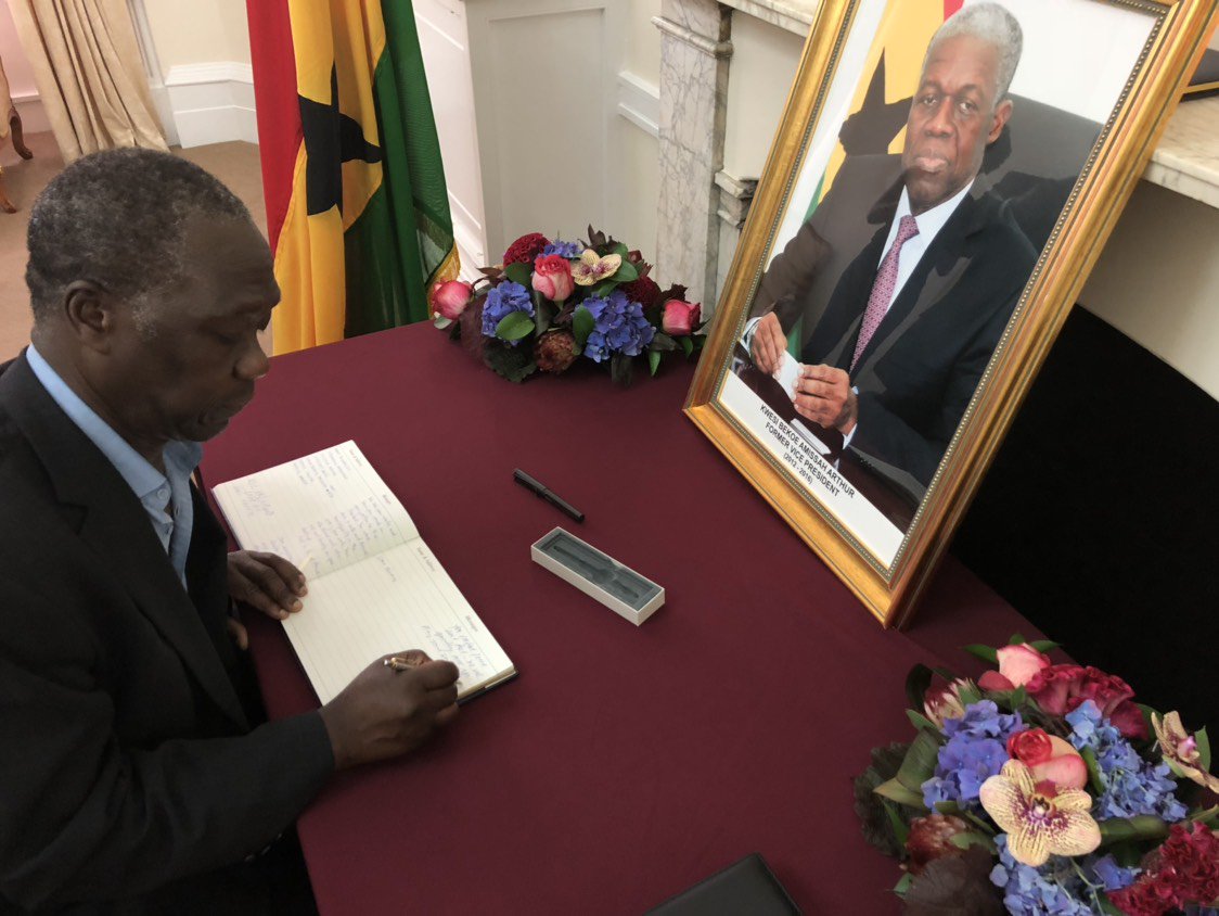 eagleaccra's tweet photo. Our High Commissioner and deputy High Commissioner have welcomed a delegation from the NDC UK and Ireland chapter to sign the book of condolence for the late His Excellency Mr. Paa Kwesi Amissah-Arthur, immediate past Vice President of the Republic of Ghana, #ghanainuk https://t.co/q0EkMpiNVa