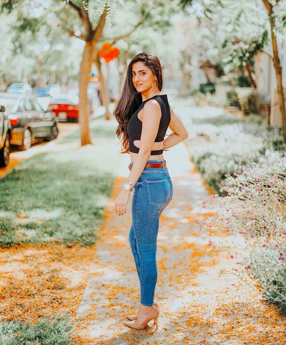 Shivani Raina tweet media