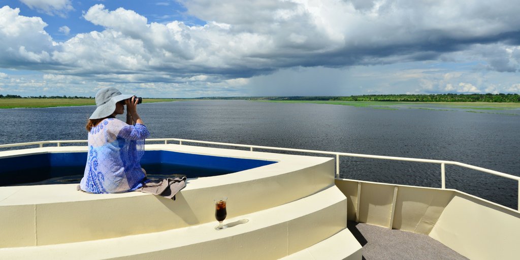 ZQCollection's tweet photo. Make your dream Chobe River safari holiday come true with this special offer! Stay for 4 nights and only pay for 3 in December 2018 and 2019: https://t.co/GJRlEaH8tQ #specialoffer #zambeziqueen #paystay https://t.co/ju75EW7H1e
