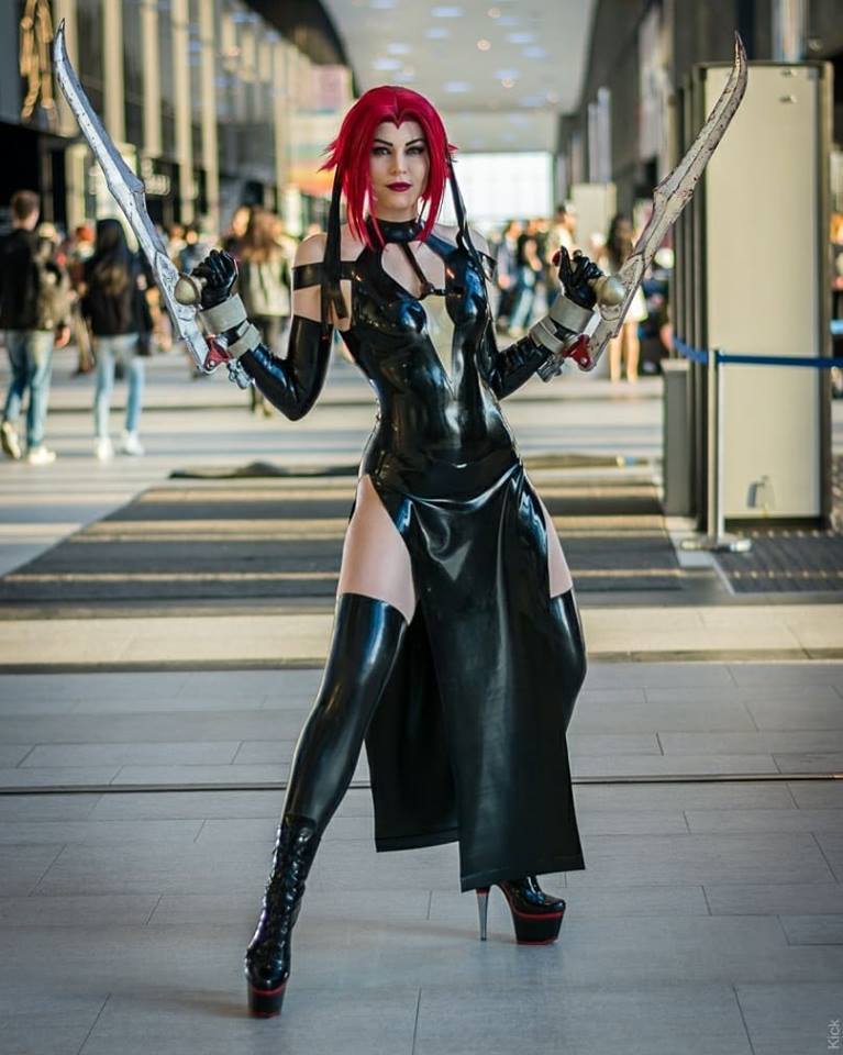Freundin Bruste Cosplay Doppelter