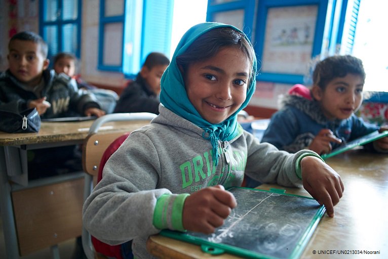 UNICEFEducation's tweet image. Education is not just about getting through school. Learning is what counts! Increased investments &amp;amp; efficient spending in #education will improve  educational outcomes, including secondary school completion.

#ForEveryChild, quality &amp;amp; inclusive education. @Unicef_Tunisie