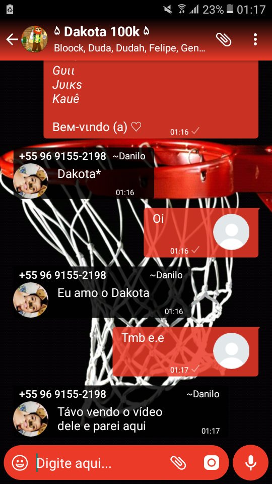 ooooooo <a href="/Dakotinha_/">Dakota</a>  q dózinha man