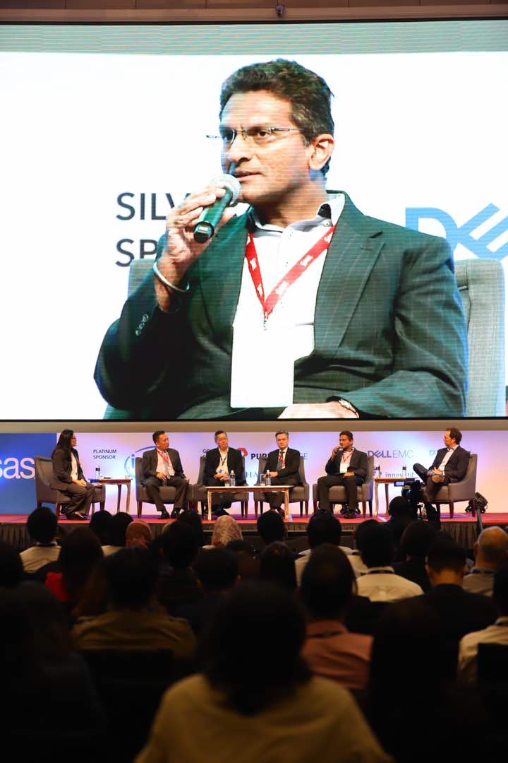 SASAsiaPacific's tweet image. An engaging customer executive panel at #SASAIX in #KualaLumpur from @GreatEasternMY @HLBMalaysia @MYHongLeong @axiata discussed how #AdvancedAnalytics is embedded in their organizations to drive insights and managing #analytics adoption to transform the enterprise