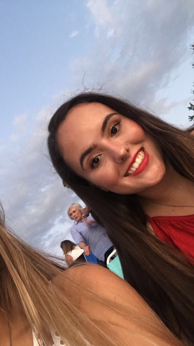 kingkaitlyn56's tweet photo. HAPPY BIRTHDAY IZZY!!!!!! Thanks for all the ice cream visits and all jam sesh’s. I’m so excited for the memories to come and for you to finally start driving🚖1️⃣6️⃣🎉🎈💕 https://t.co/hLRMbtx5RH