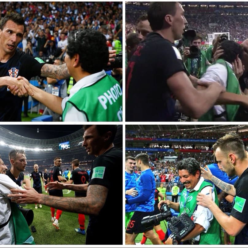 agenciaunochile's tweet image. Alguna diferencia?  Pinilla cae sobre fotógrafo, lanza su equipo y lo rompe, se enoja porq el fotógrafo esta haciendo su trabajo //Jugadores de Croacia caen sobre un fotógrafo en la celebración, lo levantan y le piden disculpas, abrazo, mano y beso. Estamos a años luz...