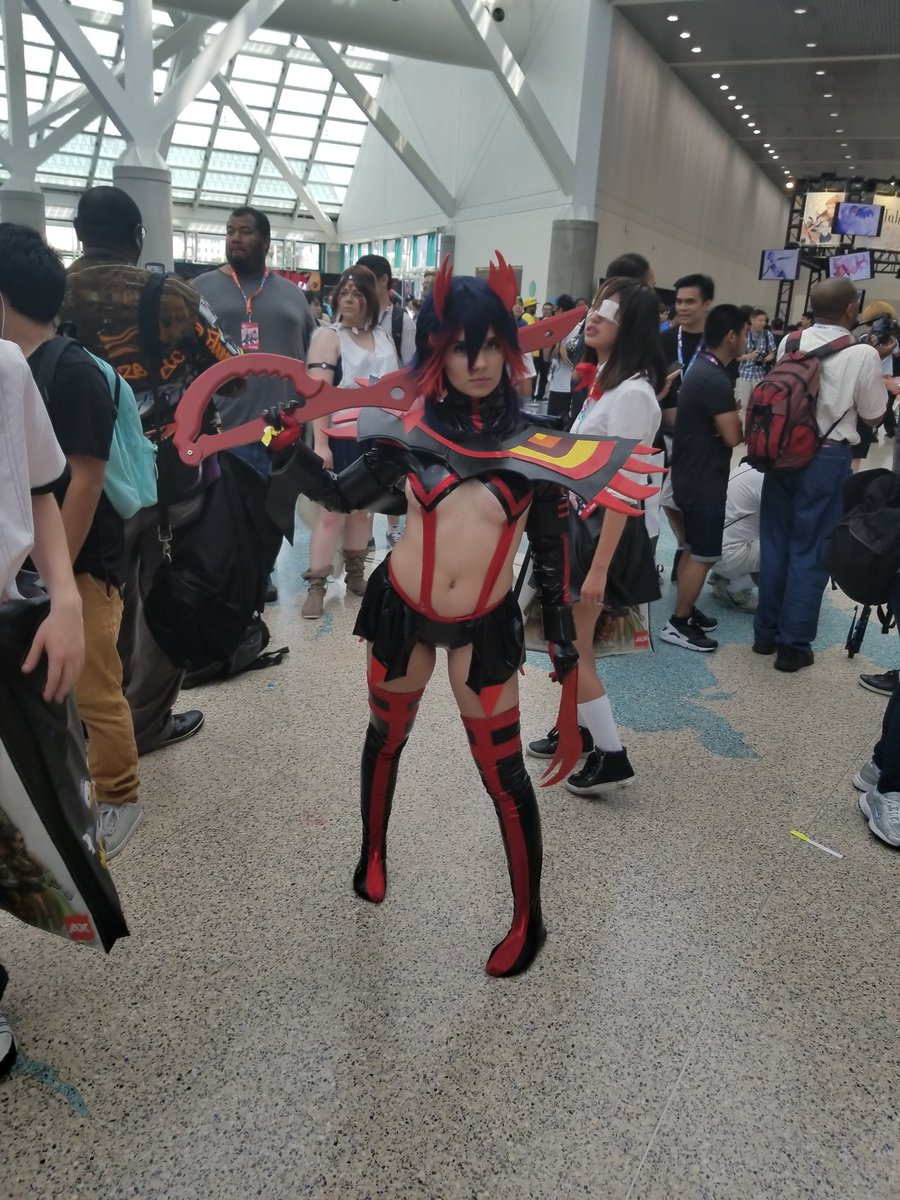 BuddyLifeProjct's tweet photo. Cant wait for the new Kill la Kill game considering I never watched the anime, maybe I should lol 😄 #AXCosplay https://t.co/1akQBOF504