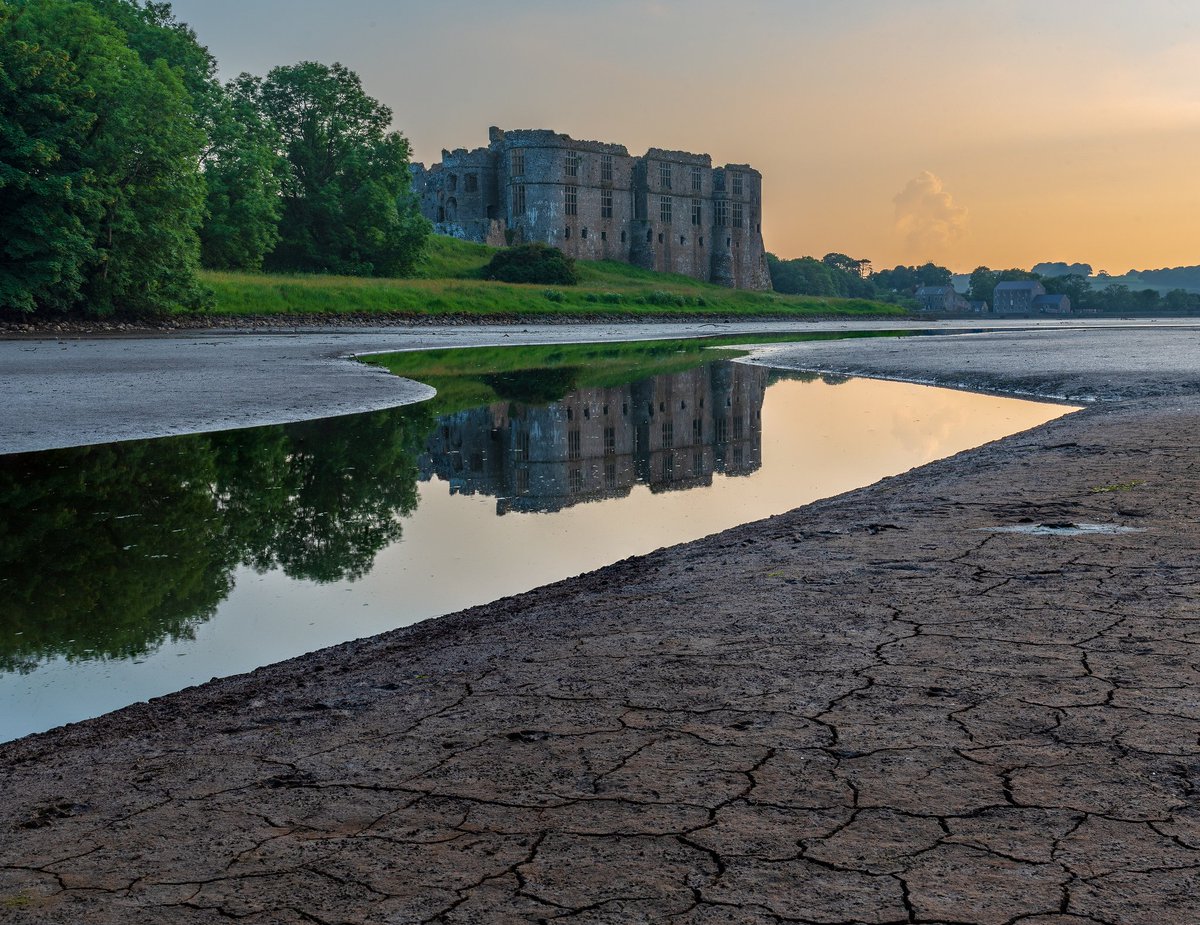 BBCWales's tweet image. 🏰 Carew Castle, Pembrokeshire 
© Noel Bevan

#PhotooftheDay » bbc.in/2zluGGO