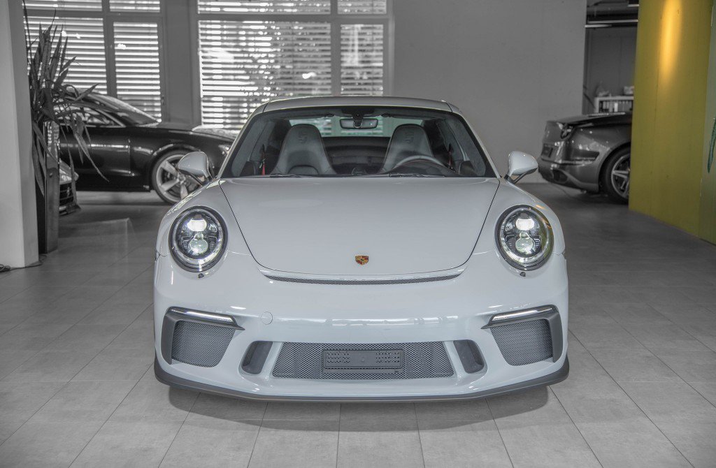 Earlsimxx tweet picture