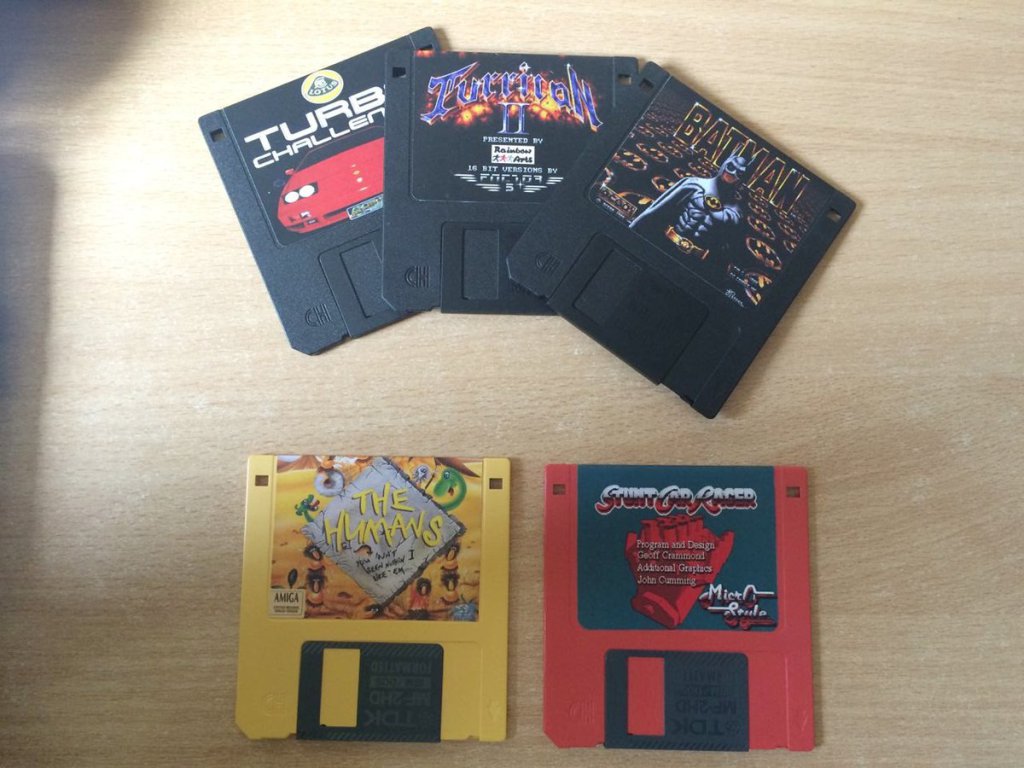AmigaIreland's tweet photo. Stupid Sexy Floppies https://t.co/xbJ3pKHG0C https://t.co/WDGum4QZeH