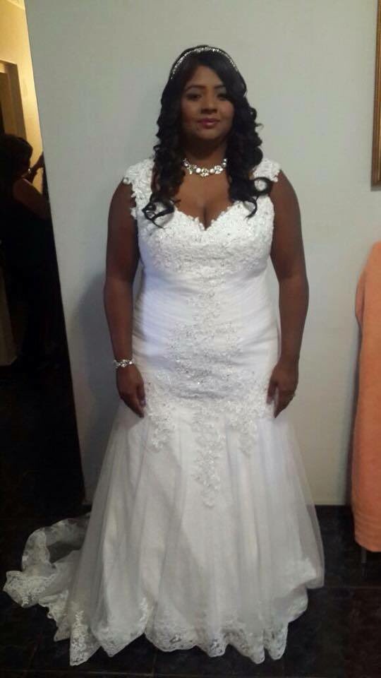 LbfWeddings's tweet photo. Finding such Joy helping my Gorgeous #Curvy or #PlusSize #Brides Find their Dream #WeddingGowns #Bridal #WeddingDresses @LbfWeddings https://t.co/QyZnOGG7b9