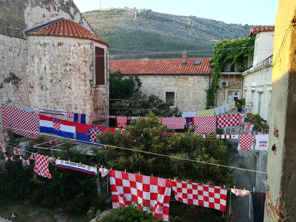 Our photo of the day from yesterday...great way to support #Croatia from within the ancient walls of #Dubrovnik
Photo by D. Loncar