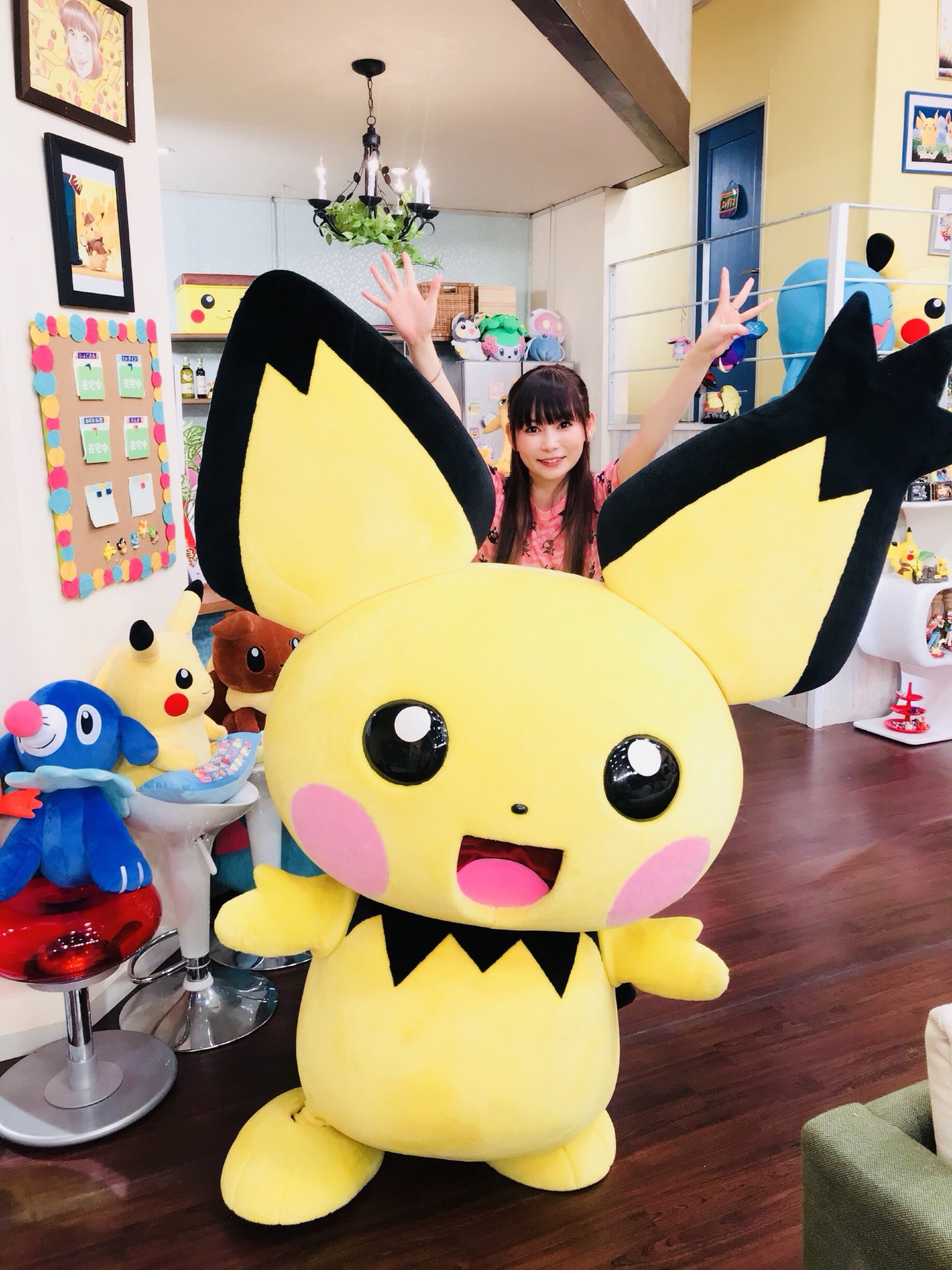 Twitter 上的 周年の中川翔子 5時55分から始まる 劇場版ポケモン みんなの3時間スペシャル は ぽけんちスペシャルだよ 映画のキミにきめた 最速放送のまえに 歴代ポケモン映画のすばらしさを語り合います 懐かしい興奮がいっぱい 絶対みてね みんなの