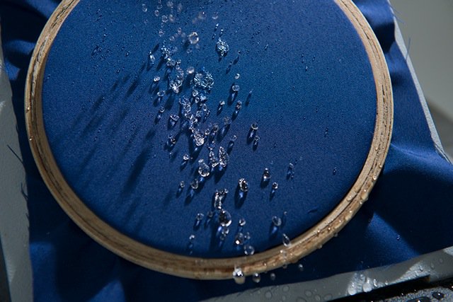 ResRevPolymer's tweet image. A research team has #fabricated a coating that not only adds water-repellency to natural #fabrics such as cotton and silk, but is also more effective than the existing coatings.check out bit.ly/2tiDyrq #ResRevPolymer #ThursdayThoughts